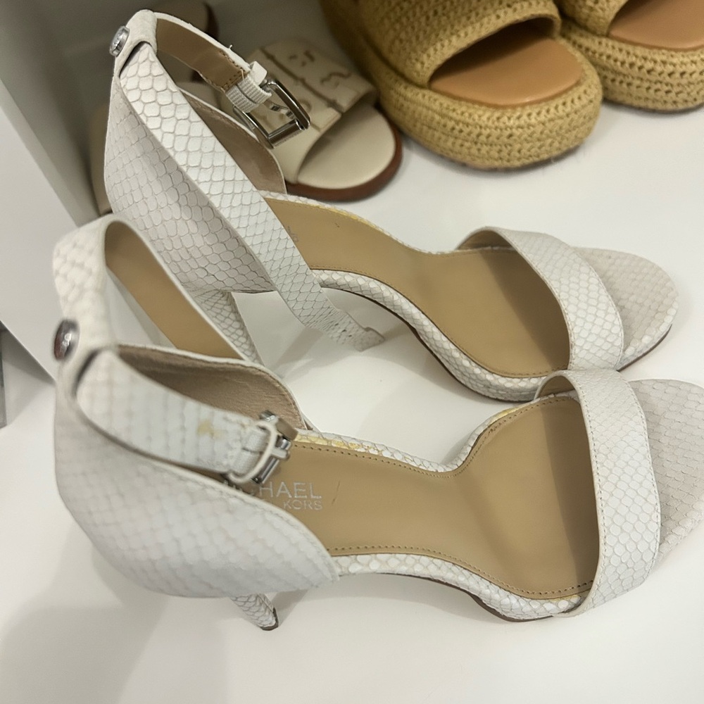 Michael Kors Textured White Heels - Picture 7 of 7